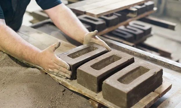 Кирпичи ручной формовки